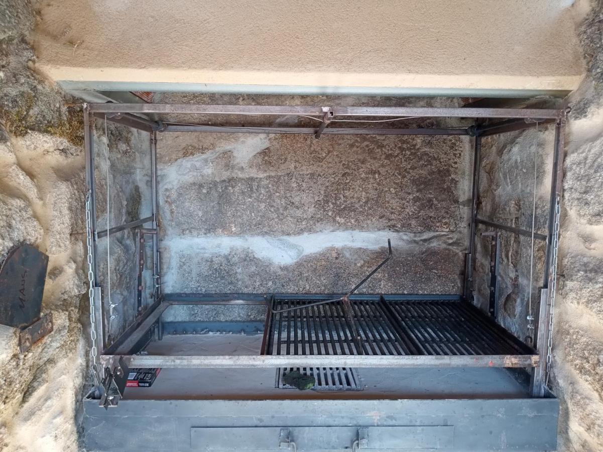 Albergue Do Xures Habitacion Compartida Mixta 8 Plazas Maus de Salas エクステリア 写真